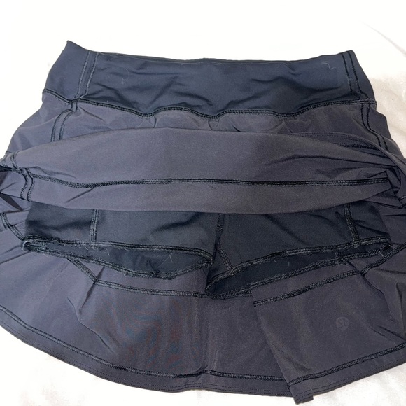 Lululemon Pace revival Skirt - Picture 3 of 5
